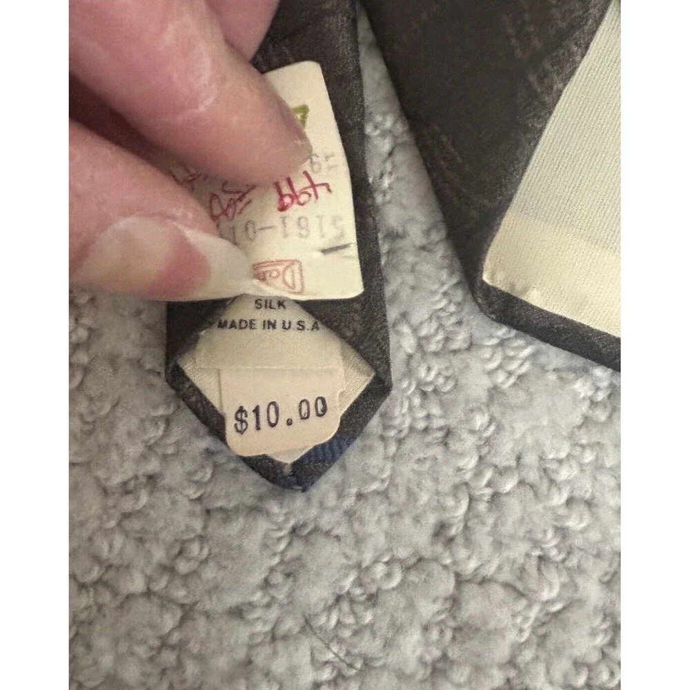 Vintage Sergio Valente Men's Silk Slim Tie Never Worn Made In USA